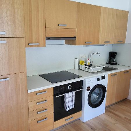 Apartma Runi Pod Zlato Lisico Pekre Екстериор снимка