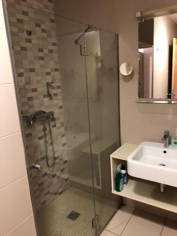 Apartma Runi Pod Zlato Lisico Pekre Екстериор снимка